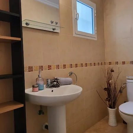 Piso Monika